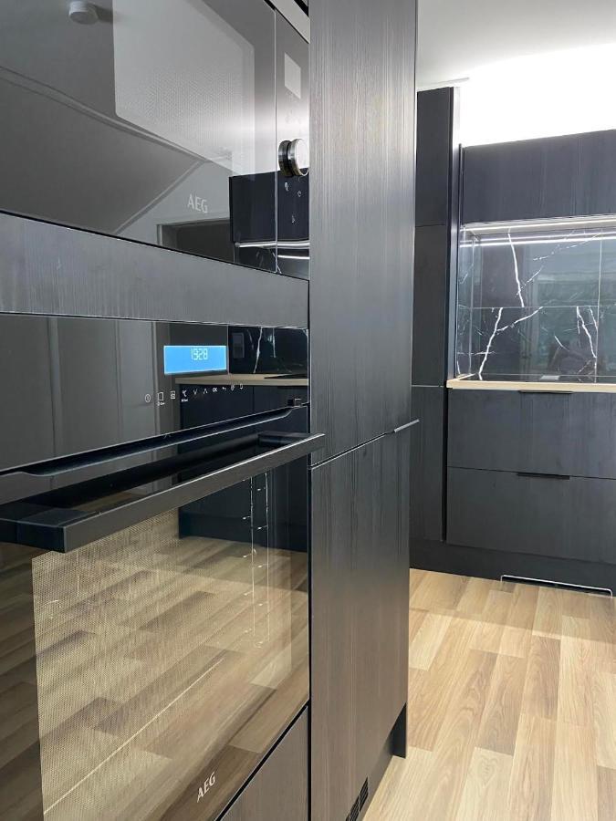 Luxury - Sauna With Star Lights - Wifi&Parking Διαμέρισμα Ροβανιέμι Εξωτερικό φωτογραφία
